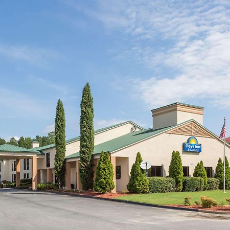 Days Inn & Suites By Wyndham Peachtree Corners נורקרוס מראה חיצוני תמונה